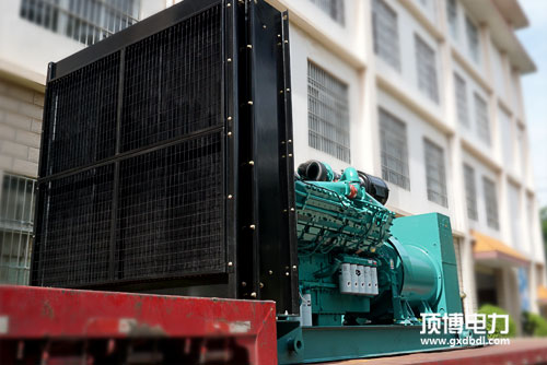康明斯500千瓦柴油發電機多少錢？