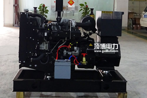 廣西某供電公司應急裝備購置頂博電力品牌16臺5KW汽油發電機組