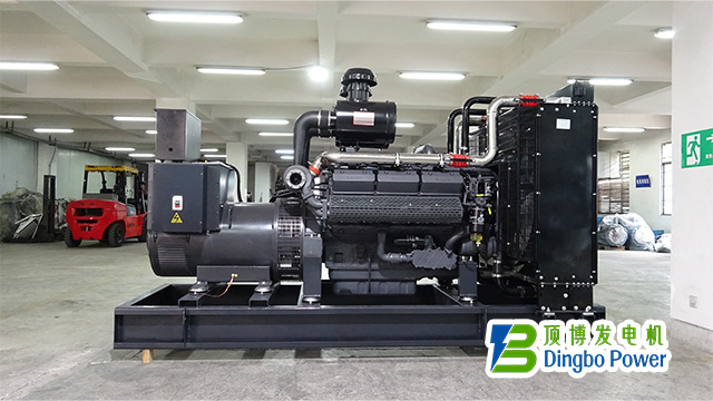 動(dòng)力巨擎，智控機(jī)組——400KW上柴柴油發(fā)電機(jī)組，重新定義你的電力保障標(biāo)準(zhǔn)！
